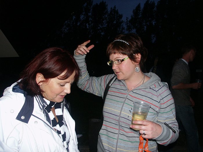 Click for next image