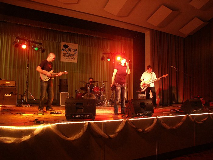 Click for next image